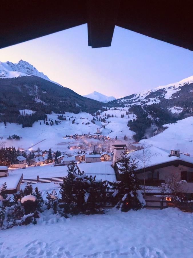 Villa Haus Schwarz Savognin Esterno foto